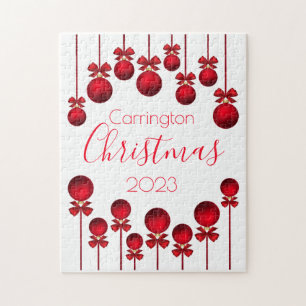 Weihnachtsname Jahr Rote Ornamente Ribbons Skript Puzzle