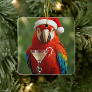 Weihnachtspapagei mit einem Cocktail Keramikornament