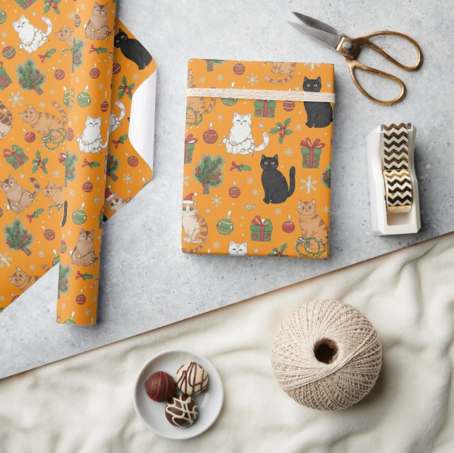 Weihnachtspapier mit festlichen Katzen Geschenkpapier (Basteln)