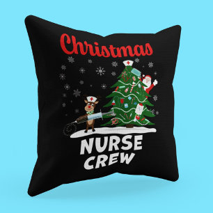 Weihnachtspflege-Team mit Santa und Rentier Kissen