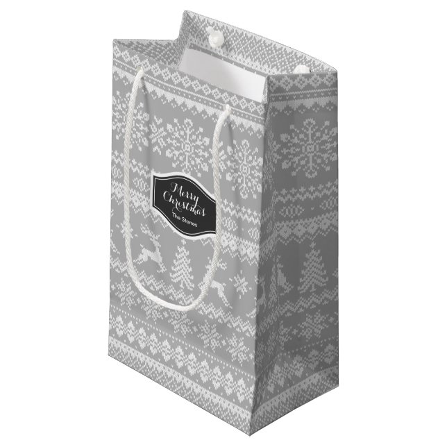 Weihnachtspulli, graue, schimmernde isle-Muster, M Kleine Geschenktüte (Vorderseite Schrägansicht)
