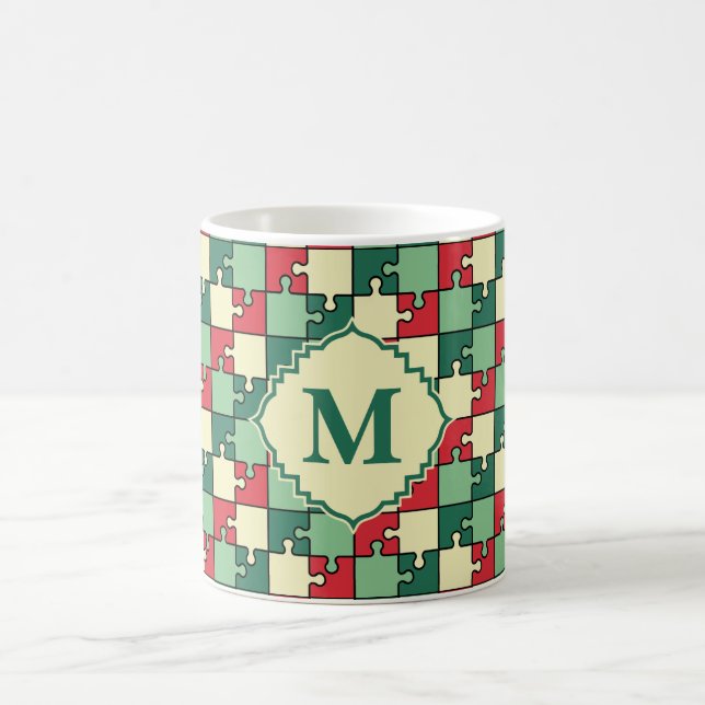 Weihnachtsrotes Puzzleteil Monogram Kaffeetasse (Mittel)