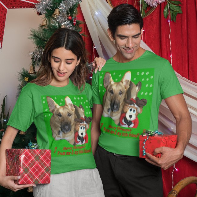 Weihnachtsschäfer & Toy Rentier Unisex T-Shirt (Christmas German Shepherd & Toy Reindeer Unisex T-Shirt)