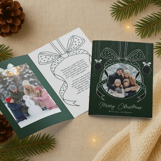 Weihnachtsschmuck Einzigartiges Band zwei Fotos Karte (elegant whimsical bows and Christmas ornament photo holiday greeting cards in green & white)