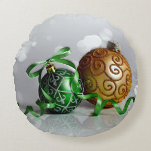 Weihnachtsschmuck in Grün und Gold Rundes Kissen