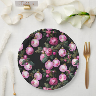 Weihnachtsschmuck in Rosa und Rosa Pappteller