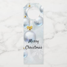 Weihnachtsschmuck und Schneeflocken