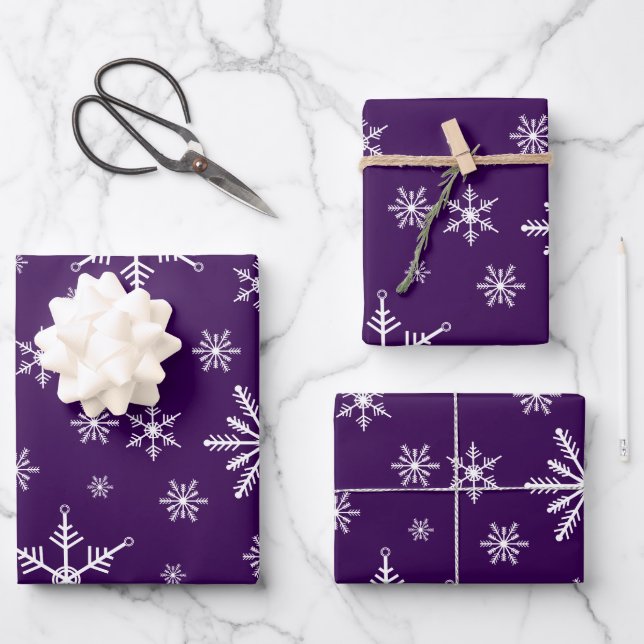 Weihnachtsschneeflocke auf Lila Geschenkpapier Set (Vorderseite)