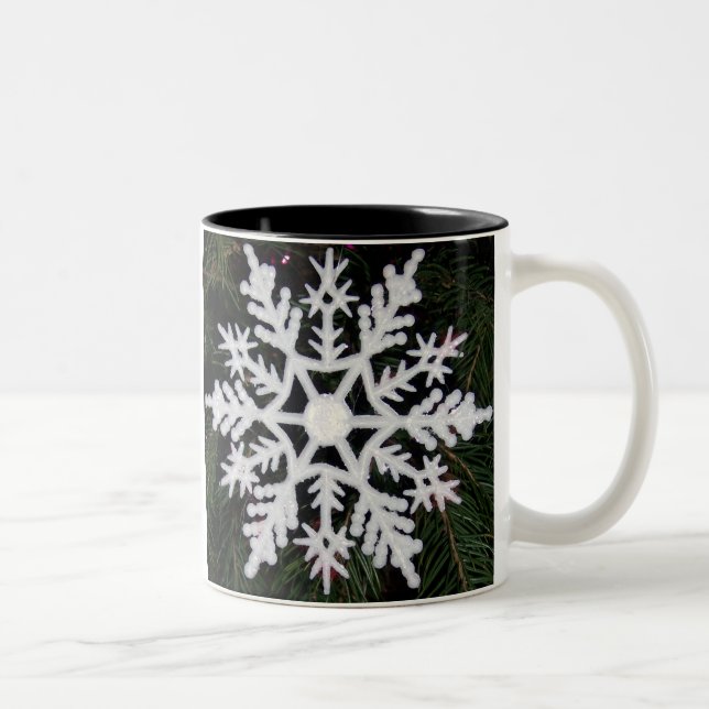 Weihnachtsschneeflocke Zweifarbige Tasse (Rechts)