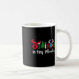 Weihnachtsschwester glauben an winzige Wunder Kaffeetasse