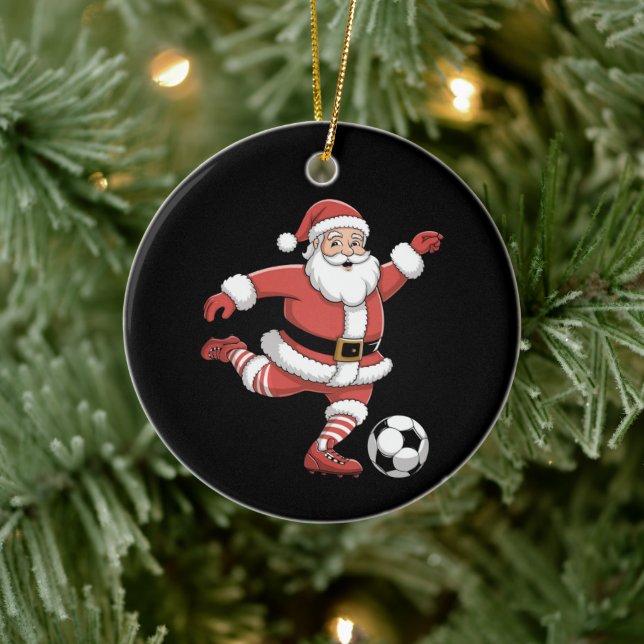 Weihnachtssport in Santa Plays Fußball Keramik Ornament (Baum)
