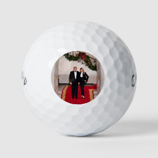 Weihnachtsvorbereitungen von Präsident Donald Trum Golfball (Vorderseite)