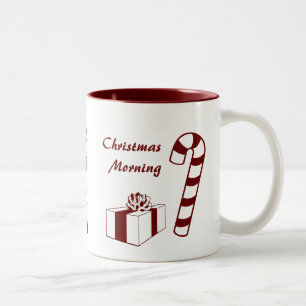 Weihnachtsvormittag mit dem Jahr Zweifarbige Tasse