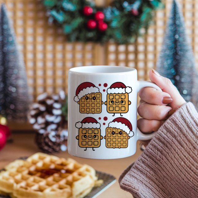Weihnachtswaffe mit Weihnachtshut Kaffeetasse (Von Creator hochgeladen)