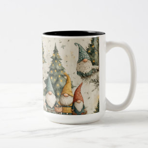 Weihnachtswald-Gnome mit beleuchteter Weihnachtsba Zweifarbige Tasse