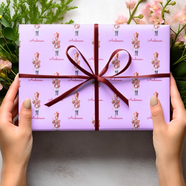 Weihnachtswrapping Paper Personalisiert Nutcracker Geschenkpapier (Von Creator hochgeladen)