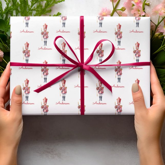 Weihnachtswrapping Paper Personalisiert Nutcracker Geschenkpapier (Von Creator hochgeladen)