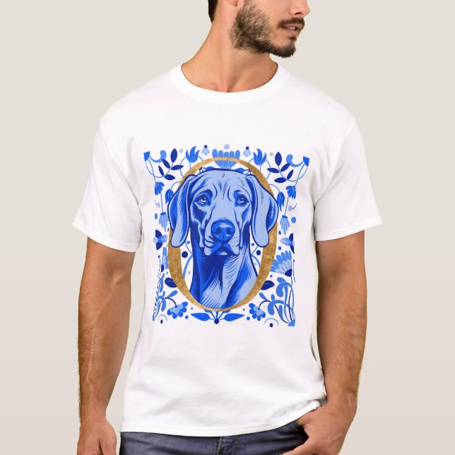 Weimaraner, der durch den Buchstaben "O" in Gold s T-Shirt (Vorderseite)