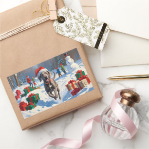 Weimaraner läuft im Schnee mit Weihnachtshut Rechteckiger Aufkleber