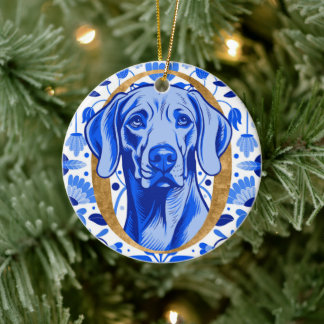 Weimaraner peering thru the letter "O" in Gold Keramik Ornament