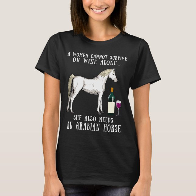Wein trinken und Reiten mit weißem Arabien T-Shirt (Vorderseite)