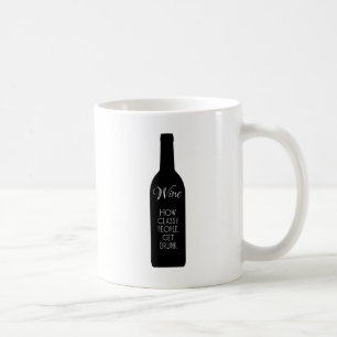 Wein, wie Klasse Menschen betrunken werden Tasse