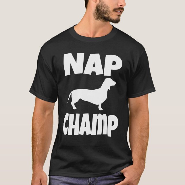 Weiner Dog Dackel Eigentümer Nickerchen Champ Welp T-Shirt (Vorderseite)