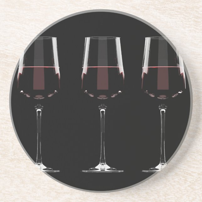 Weingläser mit Rotwein auf schwarz Getränkeuntersetzer (Vorne)