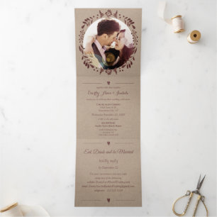 Weinkellerei Deep Burgundy Rote Flora Hochzeit Dreifach Gefaltete Einladung