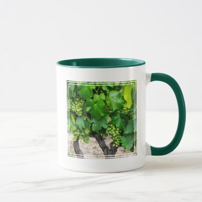 Weintrauben Growing, Frankreich Tasse (Rechts)