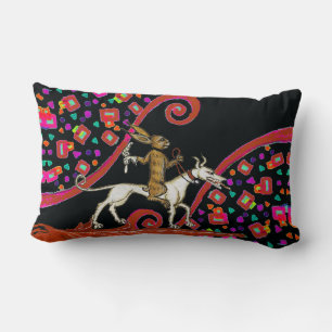 WEIRD MEDIEVAL BESTIARY Rabbit Reiten eines weißen Lendenkissen