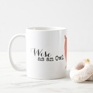 Weise wie eine typografische Aquarell-Eule Kaffeetasse