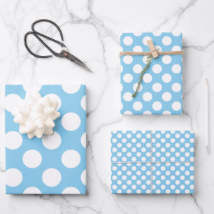 Weiß auf Baby Blue Unterschiedliche Größen Polka D Geschenkpapier Set