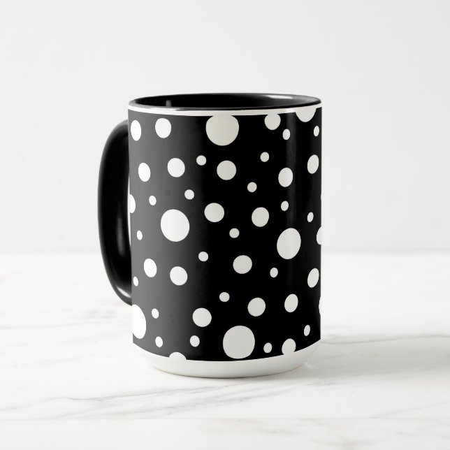 Weiß auf Schwarz Polka Dot Muster Tasse (Vorderseite Links)