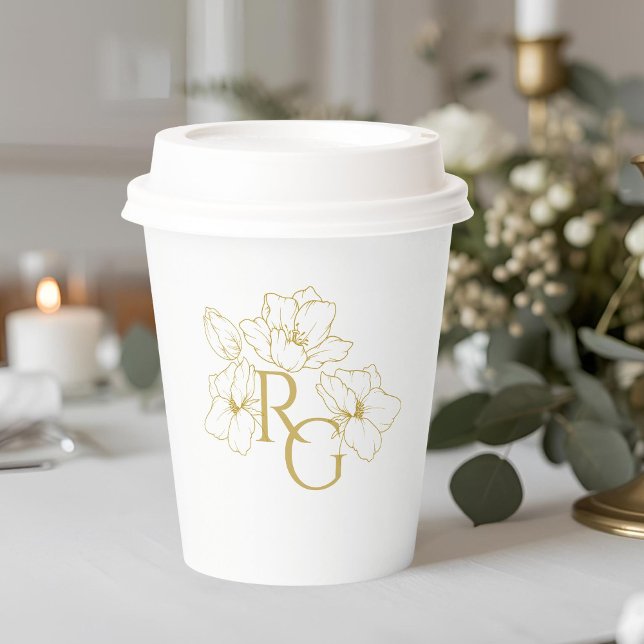 Weiß | Chic Imitats Gold Monogram Wedding Pappbecher (Von Creator hochgeladen)