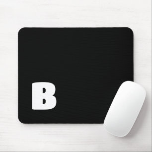 Weiß fett zuerst auf schwarz mousepad