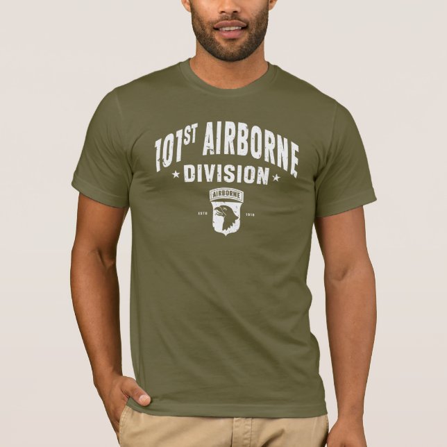 Weiß im 101. Im Flugzeug Bereich bedrückt T-Shirt (Vorderseite)