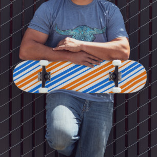 Weiß Orange Blau Vertikale Streifen Design Skateboard