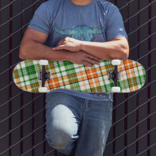 Weiß Orange Grün Kariertes Tartan Design Skateboard