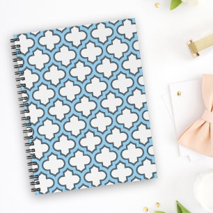 Weiß und Baby Blue Trellis, Gitter, Quatrefolie Planer