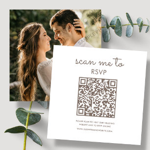 weiß und braun RSVP QR Code für Hochzeiten Begleitkarte