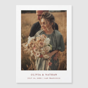 Weiß und Dunkelrot   Foto Magnetic Save the Date Magnetkarte