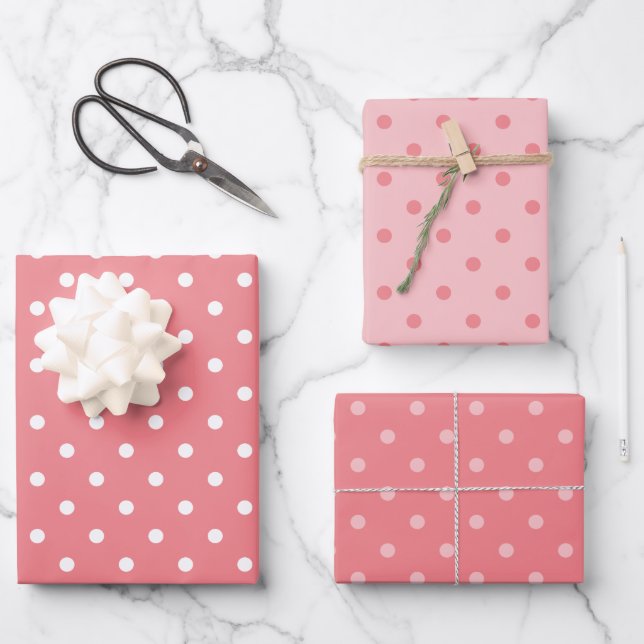 Weiß und Korallen Polka Dot Pastel Mix Geschenkpapier Set (Vorderseite)