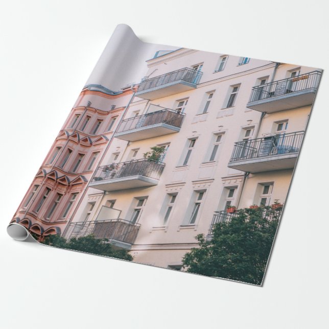 WEISS UND PINK GEBÄUDE GESCHENKPAPIER (Ungerollt)