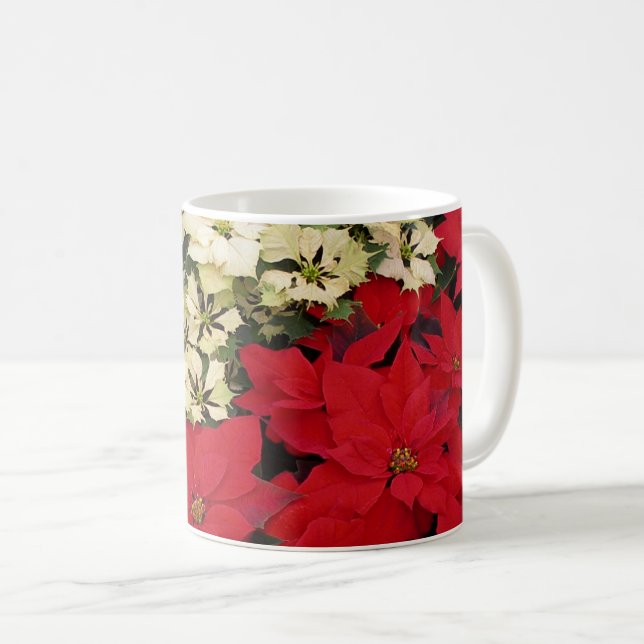 Weiß und rot Poinsettias I Holiday Floral Kaffeetasse (VorderseiteRechts)