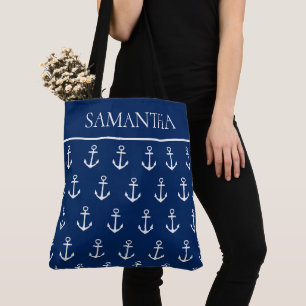Weiße Anker auf personalisiertem Marineblau