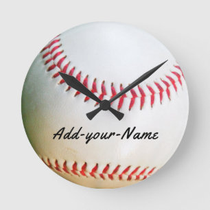 Weiße Baseballuhr mit Ihrem Namen Runde Wanduhr