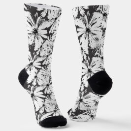 Weiße Blume auf dunkelgrau Socken