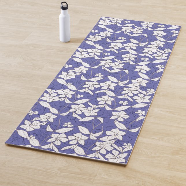 Weiße Blume auf Periwinkle Lavender Yogamatte (Beispiel)
