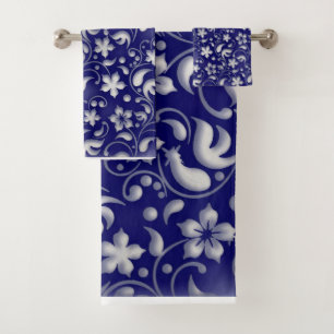 Weiße Blume mit blauem Hintergrund Badhandtuch Set